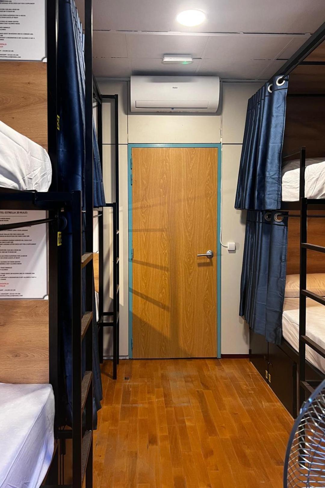 Hostel Estrella 20 Madrid Buitenkant foto